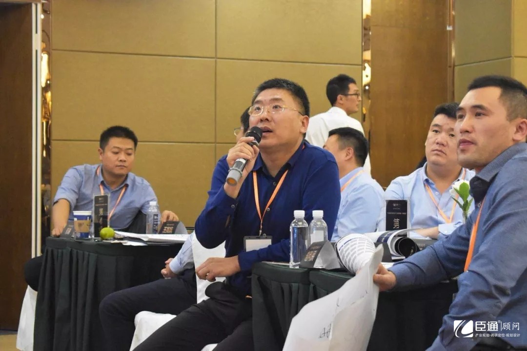 1544608319128264.jpg 640.webp (9).jpg